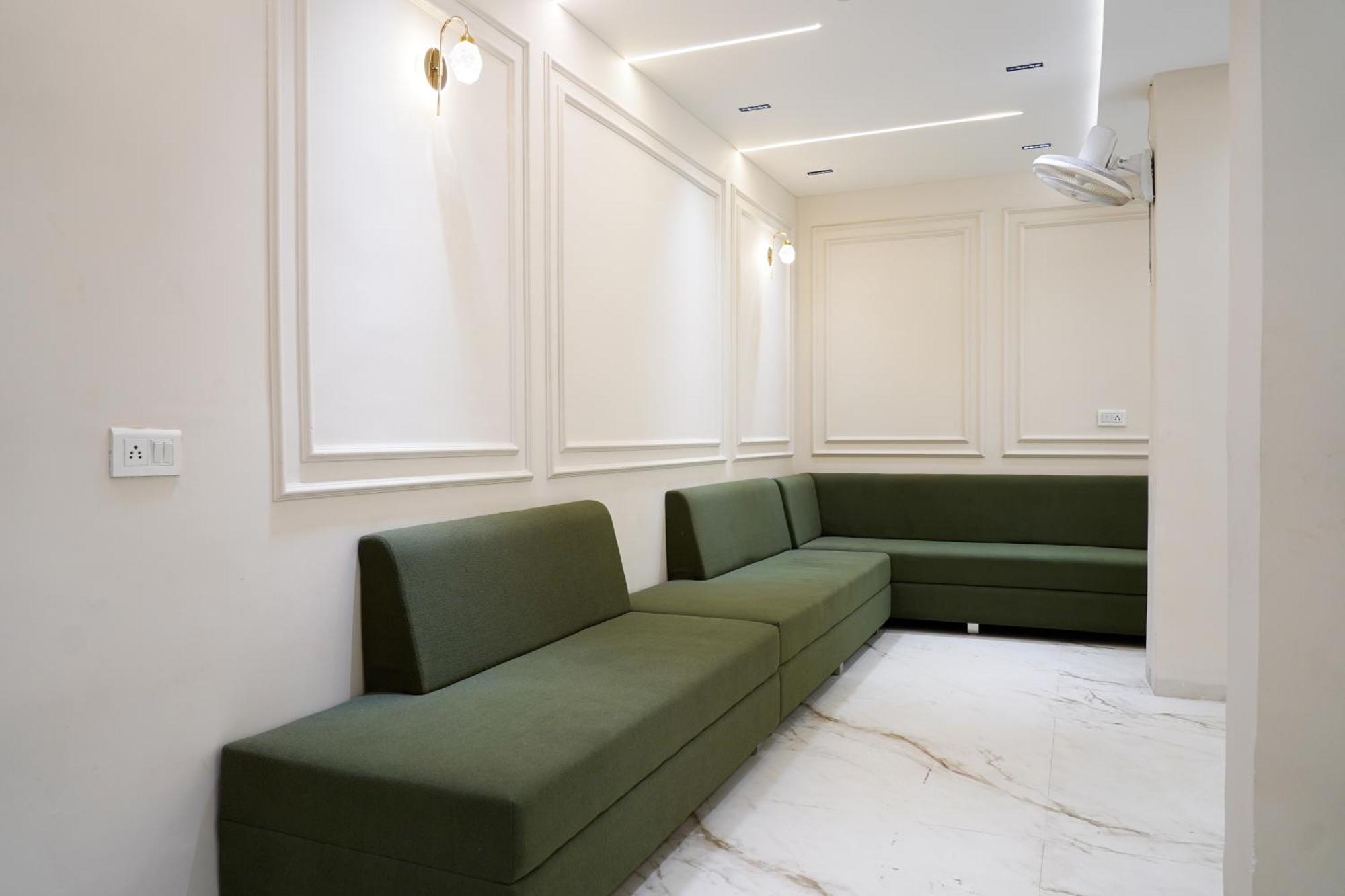 Hotel Suryodaya Ujjain Eksteriør bilde