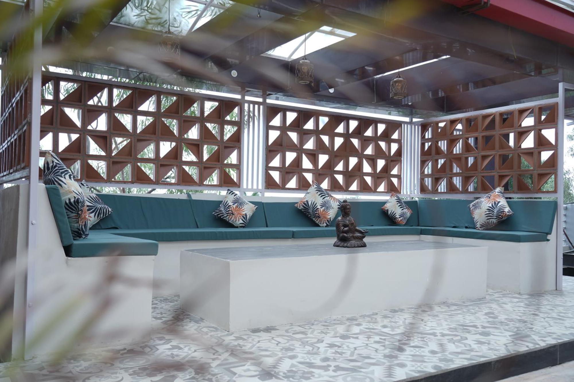 Hotel Suryodaya Ujjain Eksteriør bilde