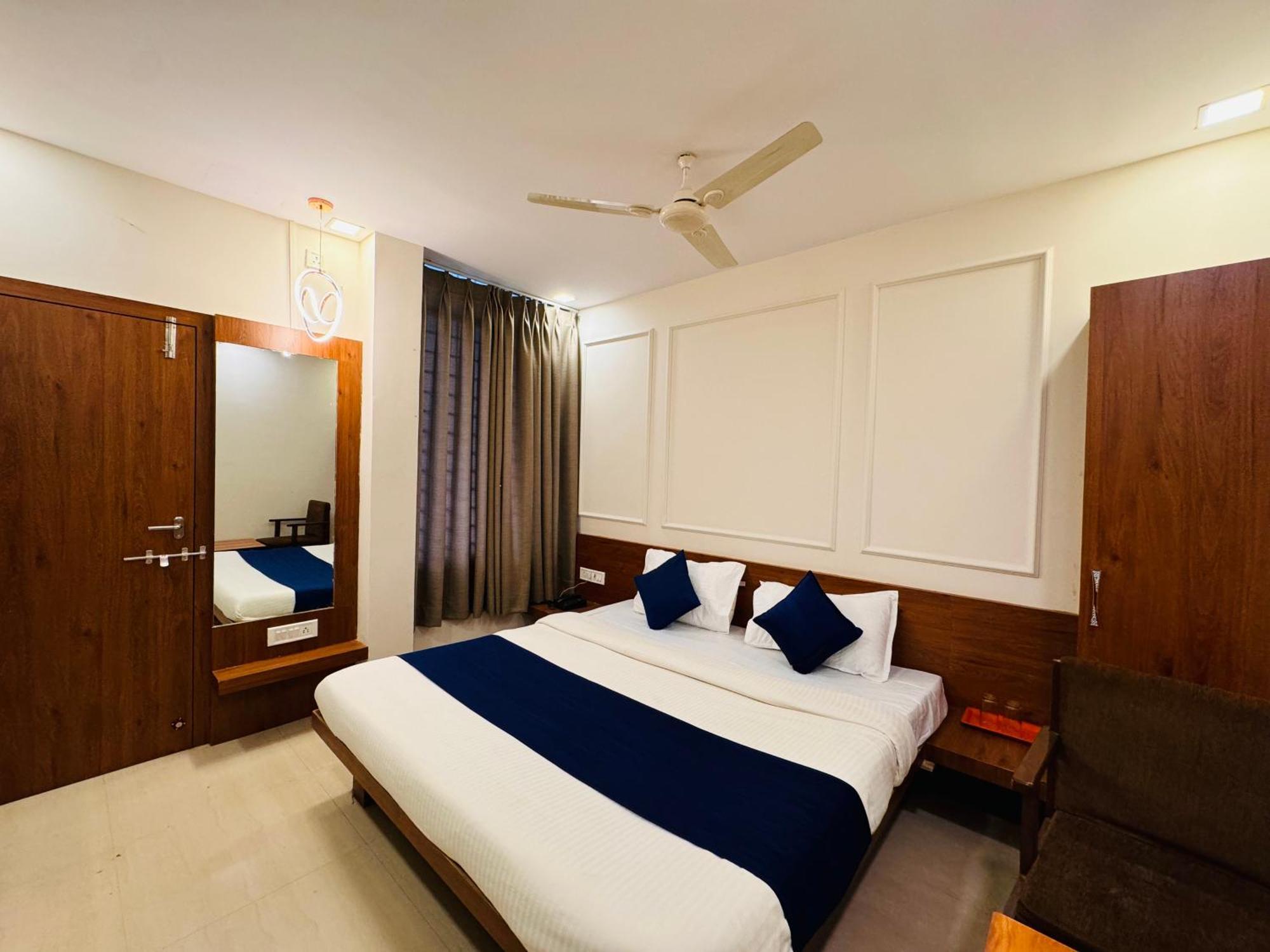 Hotel Suryodaya Ujjain Rom bilde